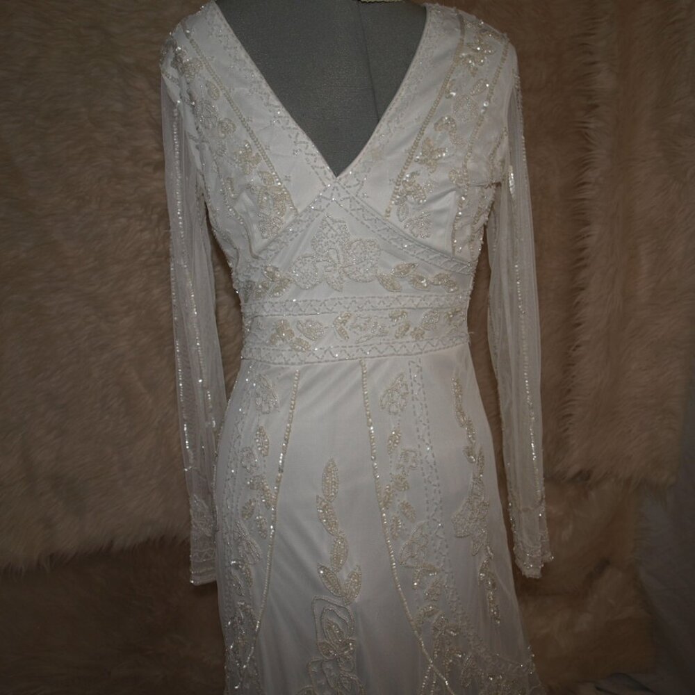 Long White DRESS HEAVY Duty Beaded Size S BY LULUS USED FOR PHOTO SHOOT